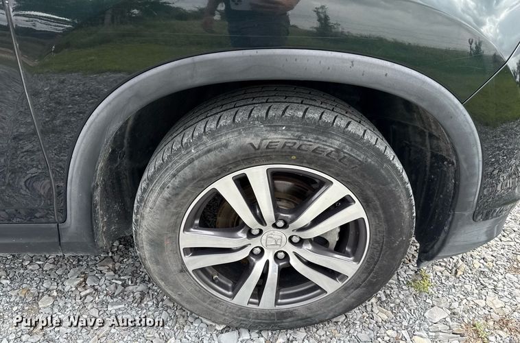 image for item DW5136 2016 Honda Pilot  SUV