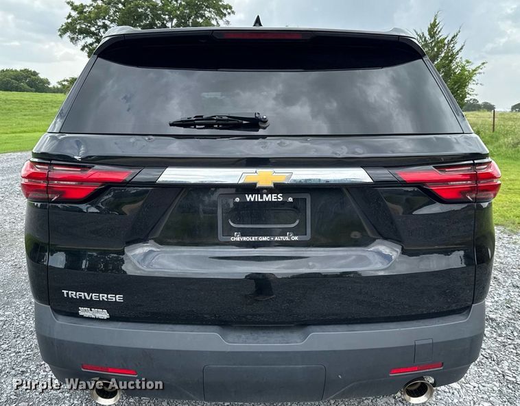 image for item DW5137 2023 Chevrolet Traverse SUV