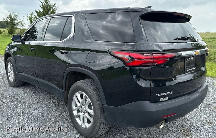 image for item DW5137 2023 Chevrolet Traverse SUV