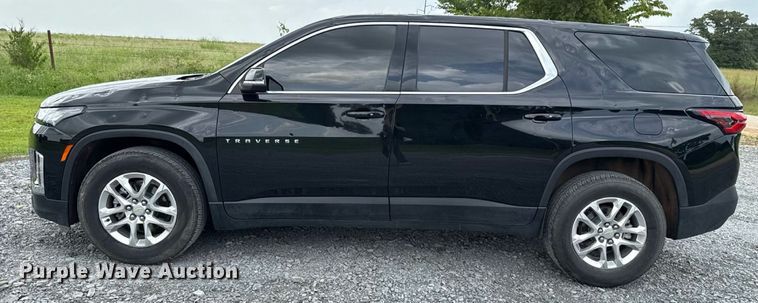 image for item DW5137 2023 Chevrolet Traverse SUV