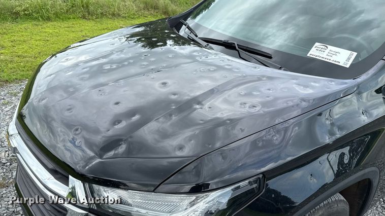 image for item DW5137 2023 Chevrolet Traverse SUV