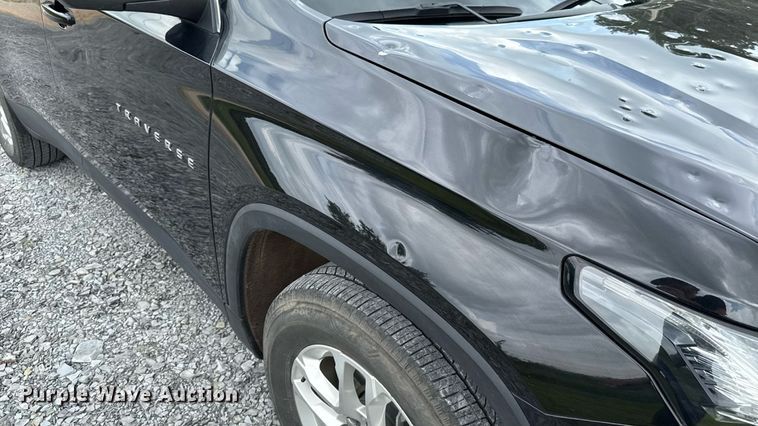 image for item DW5137 2023 Chevrolet Traverse SUV