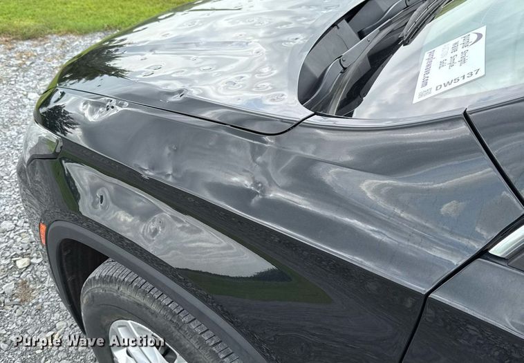 image for item DW5137 2023 Chevrolet Traverse SUV