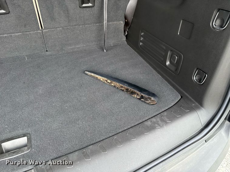 image for item DW5137 2023 Chevrolet Traverse SUV