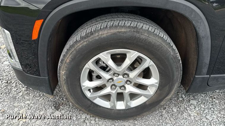 image for item DW5137 2023 Chevrolet Traverse SUV
