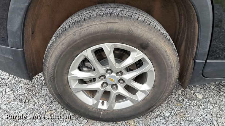 image for item DW5137 2023 Chevrolet Traverse SUV
