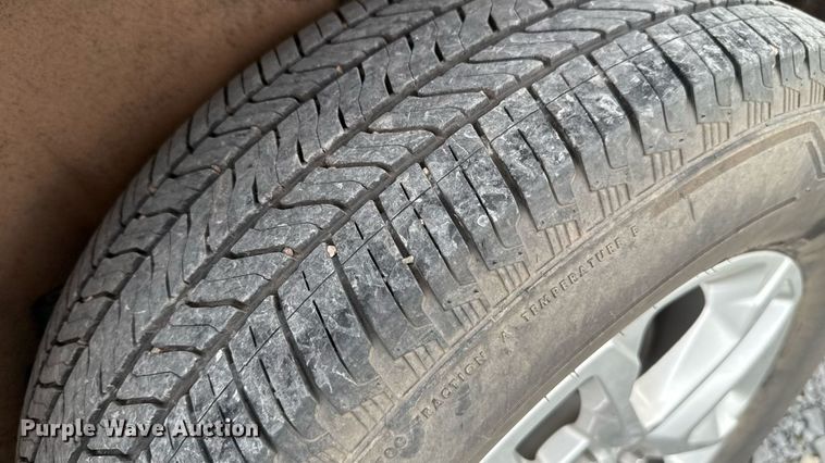 image for item DW5137 2023 Chevrolet Traverse SUV