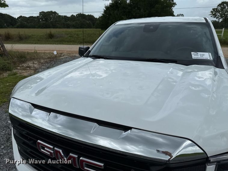 image for item DW5138 2023 GMC Sierra 1500 Double Cab pickup truck