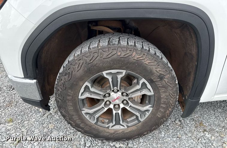 image for item DW5138 2023 GMC Sierra 1500 Double Cab pickup truck