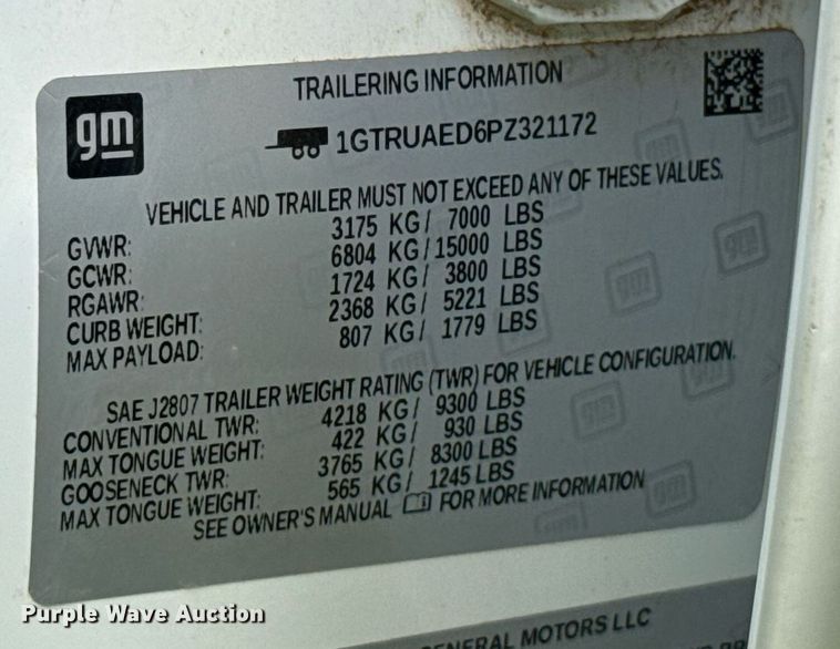 image for item DW5138 2023 GMC Sierra 1500 Double Cab pickup truck