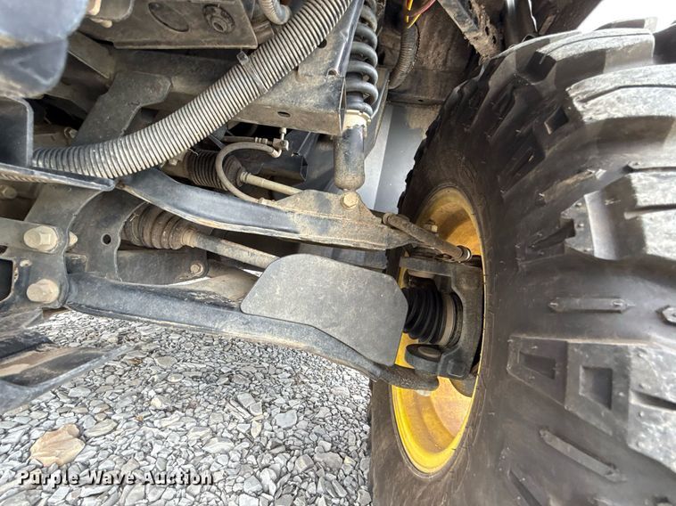 image for item DW5139 2022 John Deere XUV835R utility vehicle