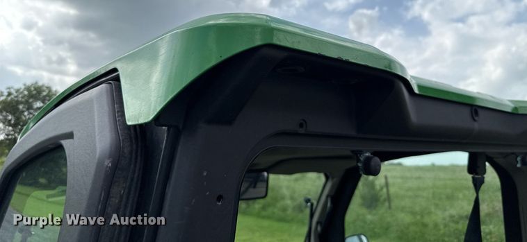 image for item DW5139 2022 John Deere XUV835R utility vehicle