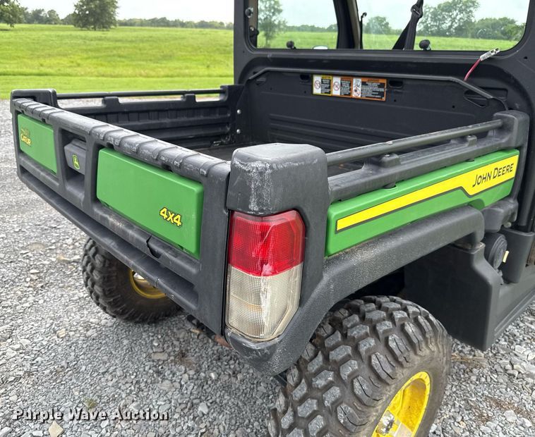 image for item DW5139 2022 John Deere XUV835R utility vehicle