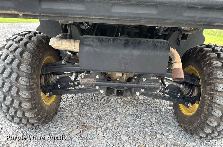 image for item DW5139 2022 John Deere XUV835R utility vehicle