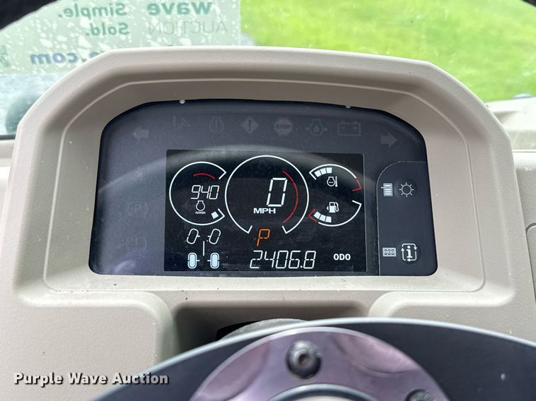 image for item DW5139 2022 John Deere XUV835R utility vehicle