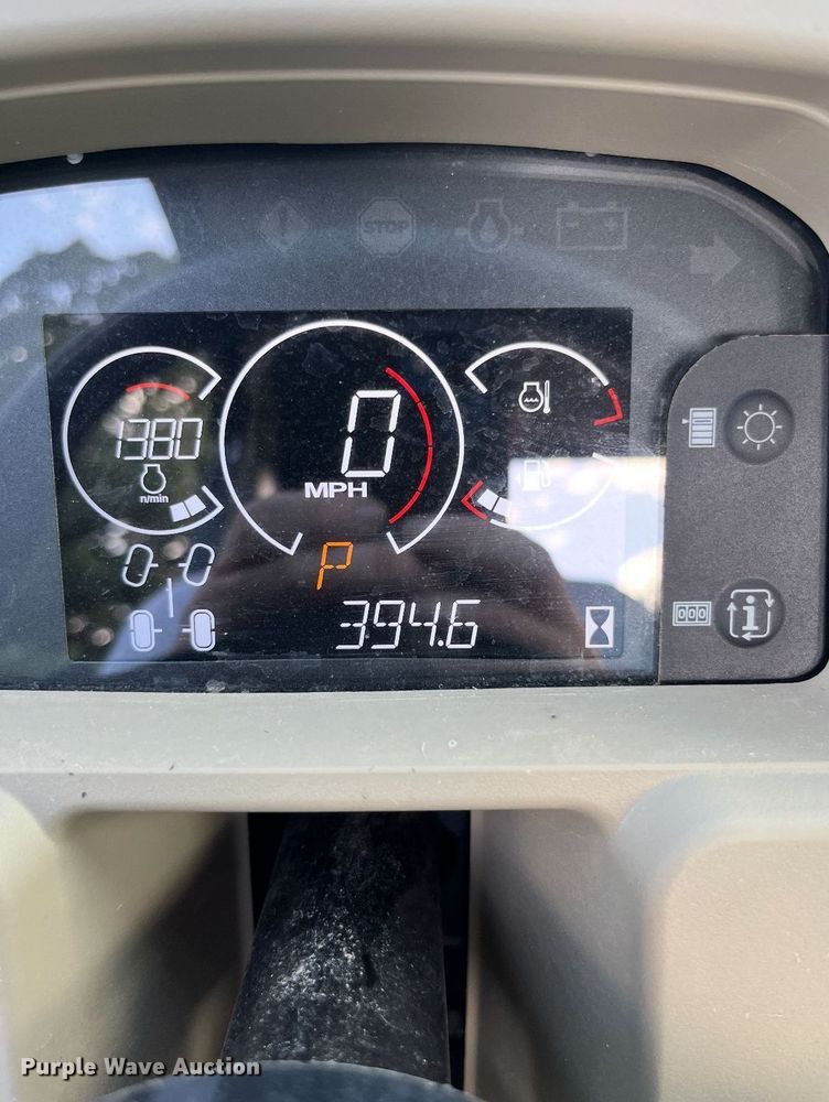 image for item DW5139 2022 John Deere XUV835R utility vehicle