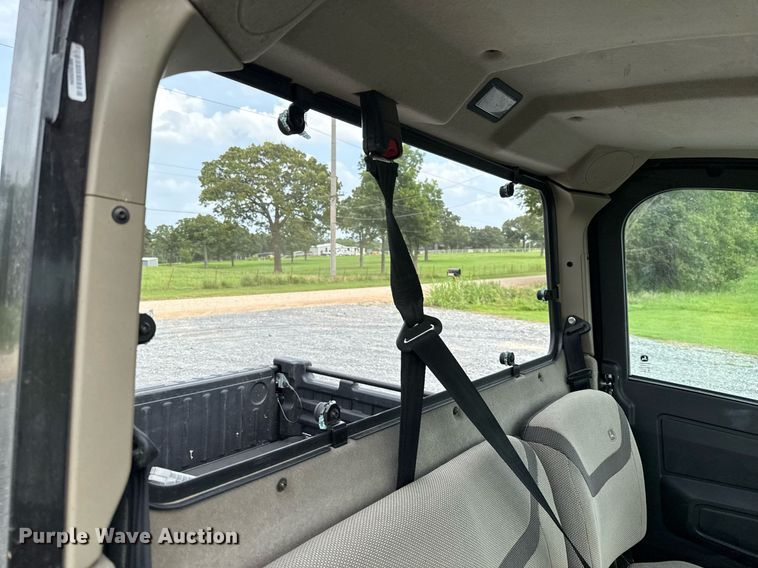 image for item DW5139 2022 John Deere XUV835R utility vehicle