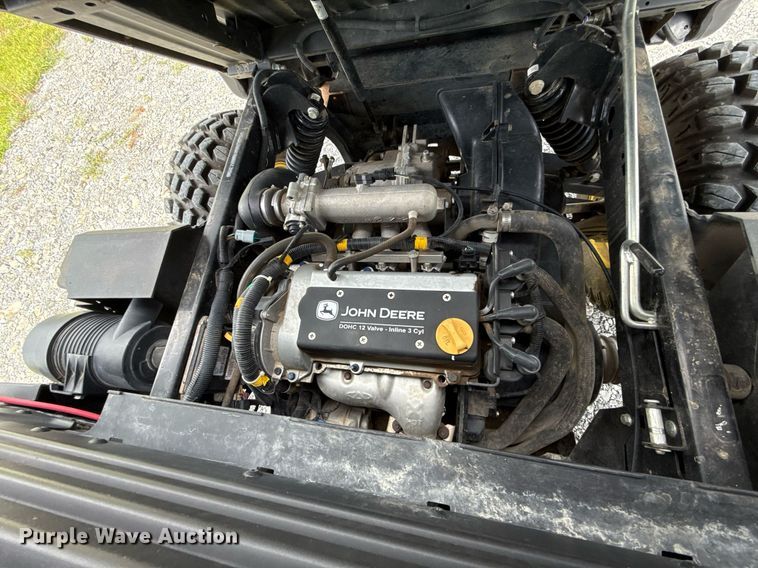 image for item DW5139 2022 John Deere XUV835R utility vehicle