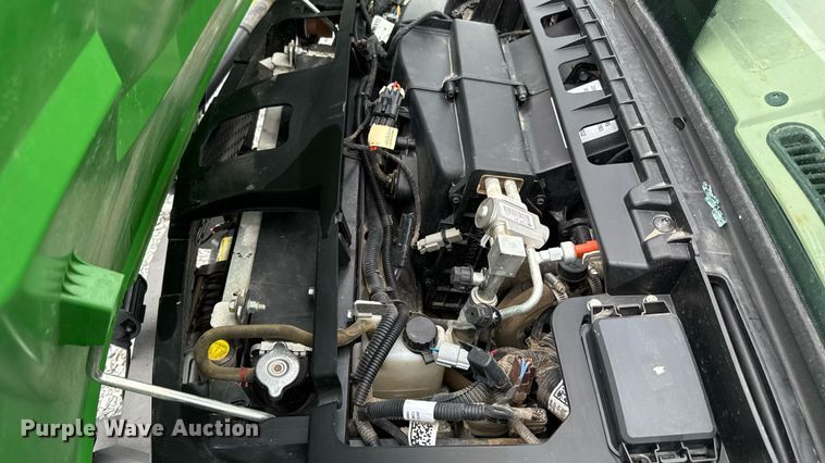 image for item DW5139 2022 John Deere XUV835R utility vehicle