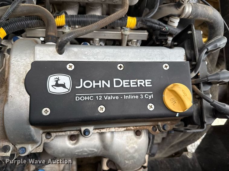 image for item DW5139 2022 John Deere XUV835R utility vehicle