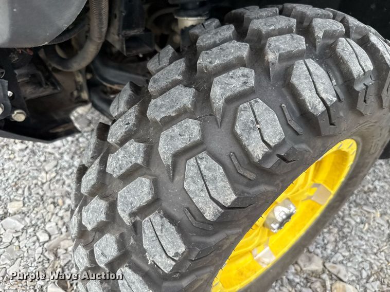 image for item DW5139 2022 John Deere XUV835R utility vehicle