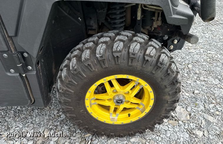 image for item DW5139 2022 John Deere XUV835R utility vehicle