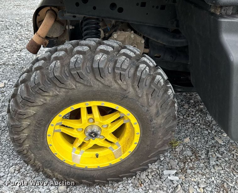 image for item DW5139 2022 John Deere XUV835R utility vehicle