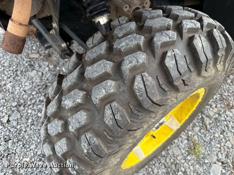 image for item DW5139 2022 John Deere XUV835R utility vehicle