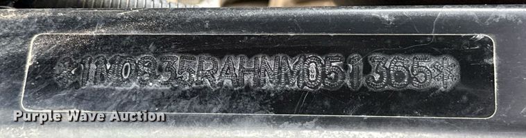 image for item DW5139 2022 John Deere XUV835R utility vehicle