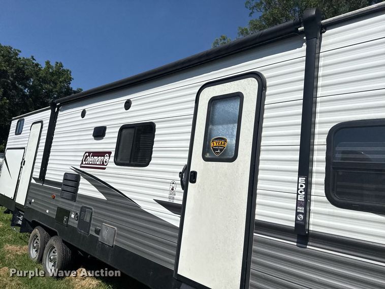 image for item DW5144 2021 Coleman  Keystone CM334BH21 camper