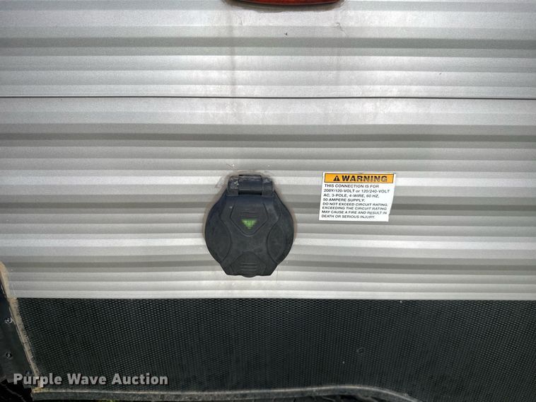 image for item DW5144 2021 Coleman  Keystone CM334BH21 camper