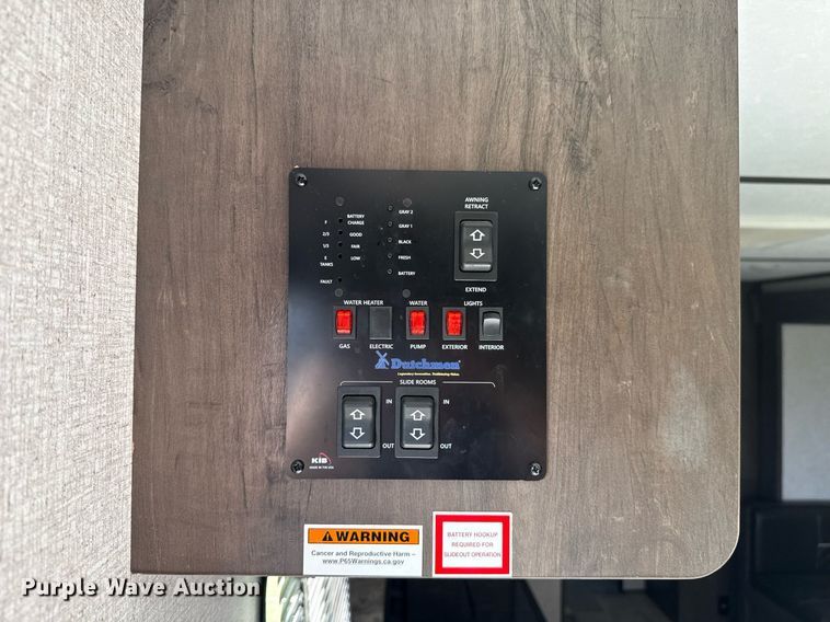 image for item DW5144 2021 Coleman  Keystone CM334BH21 camper