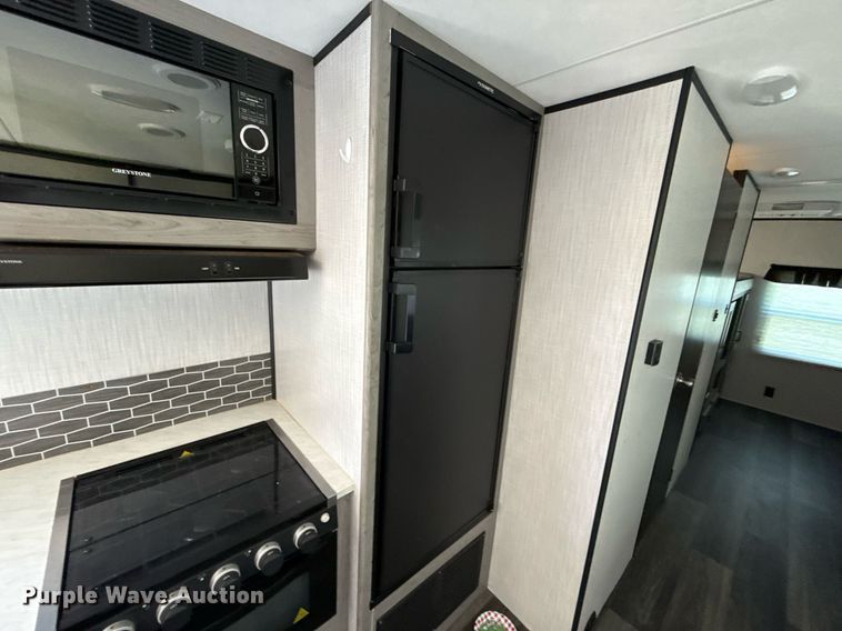 image for item DW5145 2021 Mallard Coach  M32 camper