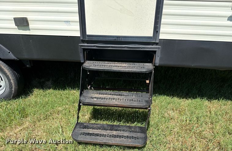 image for item DW5146 2019 KZ Sportsman 271 BH SE  camper