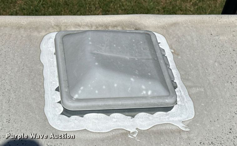 image for item DW5146 2019 KZ Sportsman 271 BH SE  camper