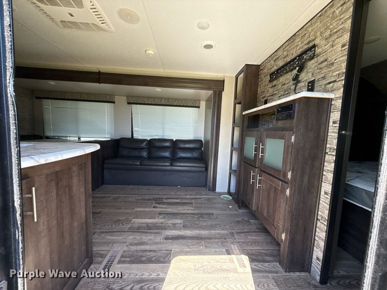 image for item DW5146 2019 KZ Sportsman 271 BH SE  camper