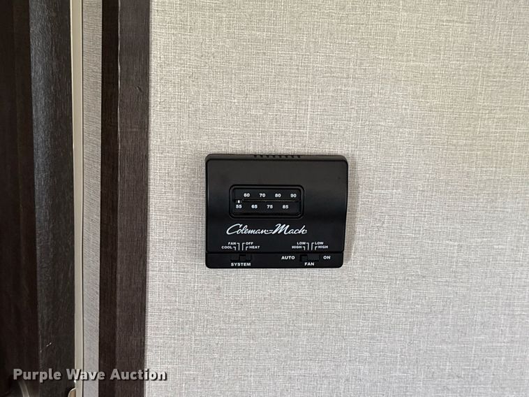 image for item DW5146 2019 KZ Sportsman 271 BH SE  camper