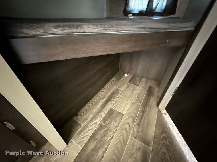 image for item DW5146 2019 KZ Sportsman 271 BH SE  camper