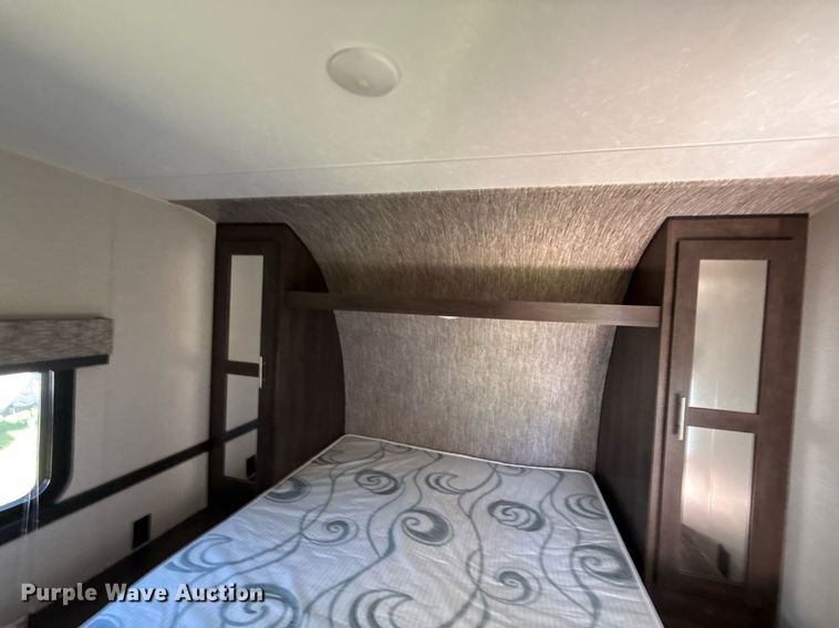 image for item DW5146 2019 KZ Sportsman 271 BH SE  camper