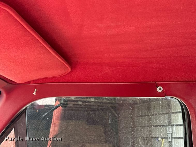 image for item DW7183 1988 Ford F150 XLT pickup truck