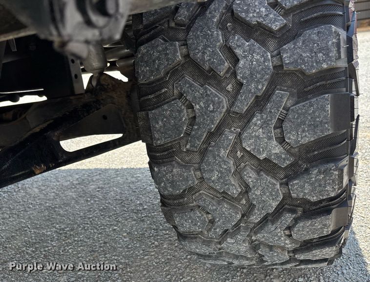 image for item DW7183 1988 Ford F150 XLT pickup truck