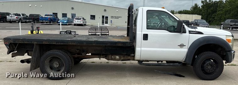 image for item DW7198 2012 Ford F550 XL flatbed truck