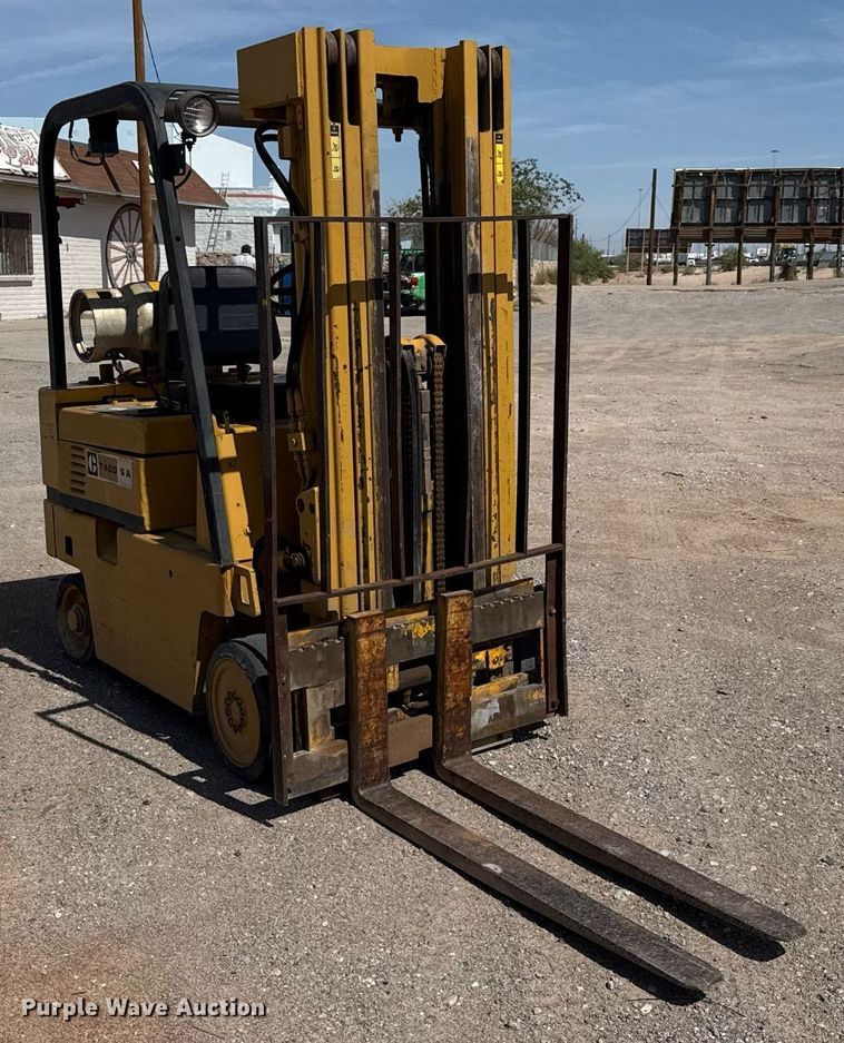 MONTACARGAS CATERPILLAR T40DSA