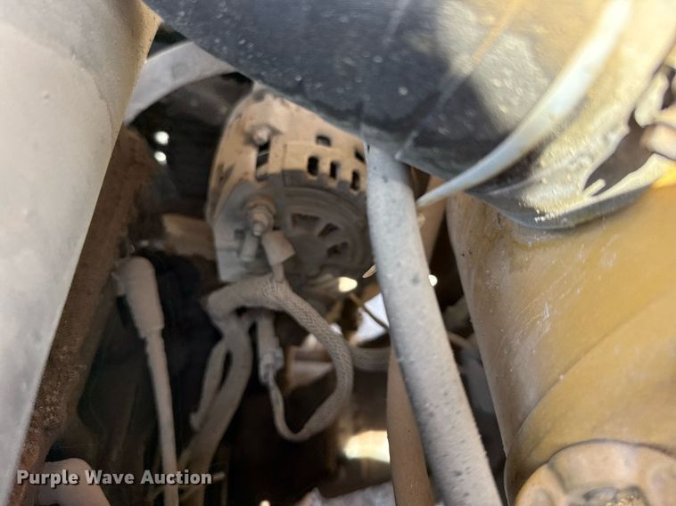 image for item DX5626 Caterpillar T40DSA forklift