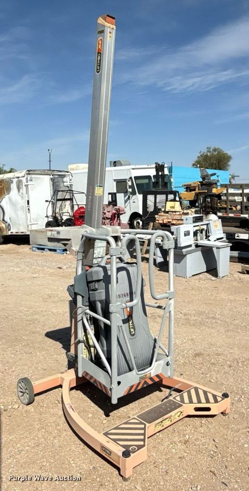 image for item DX5628 JLG FS80 D3 vertical lift