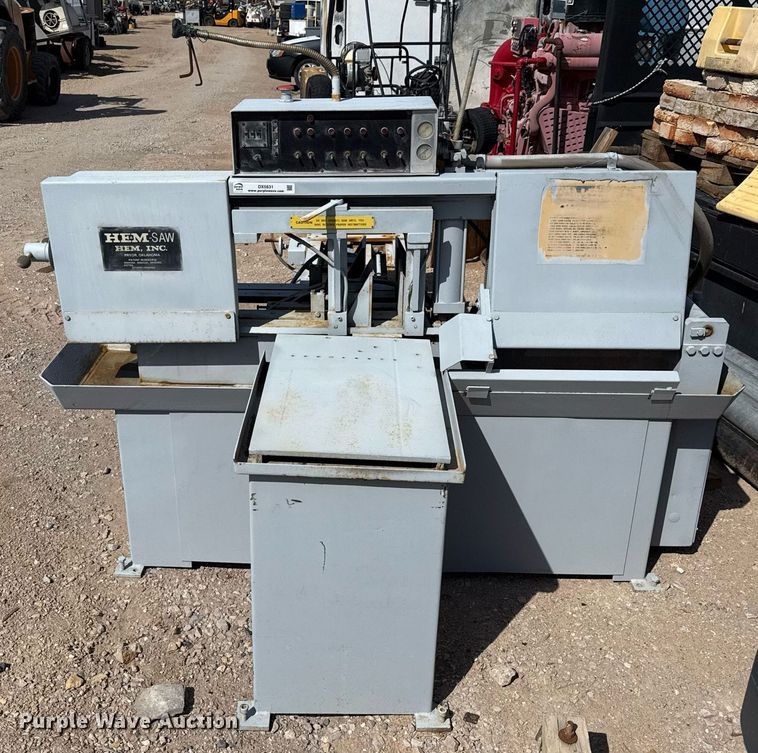 image for item DX5631 Hem 750A metal band saw