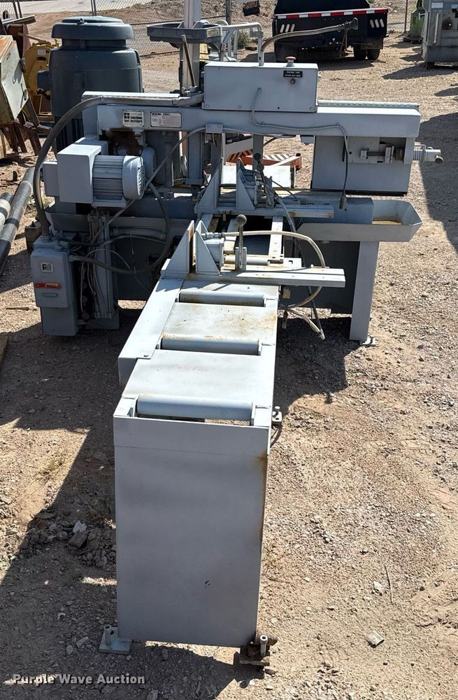 image for item DX5631 Hem 750A metal band saw