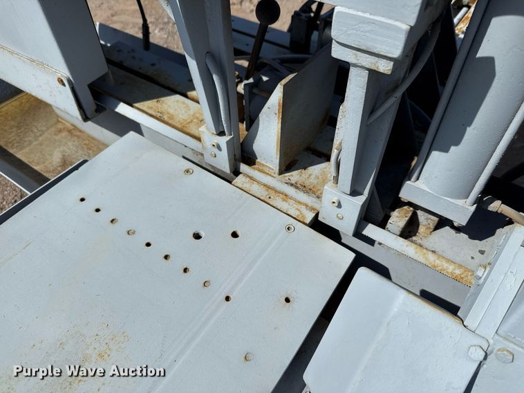 image for item DX5631 Hem 750A metal band saw