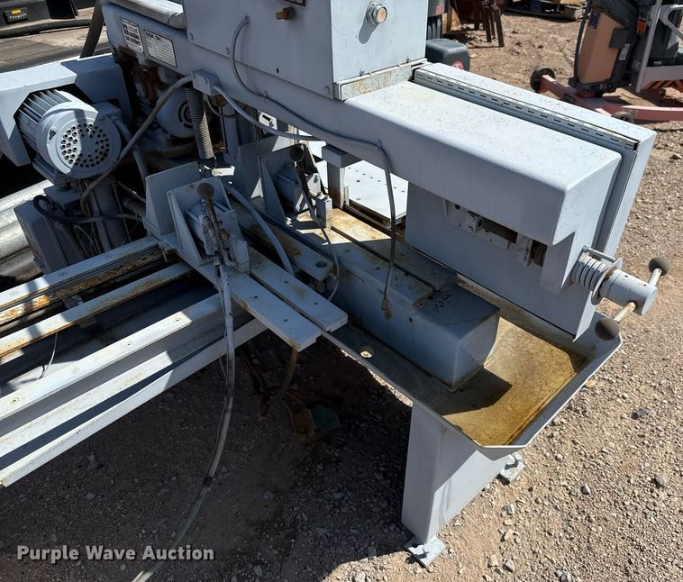 image for item DX5631 Hem 750A metal band saw