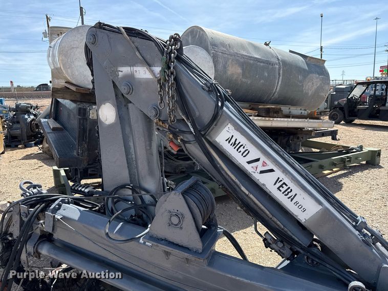 image for item DX5634 Amco Veba V809M 2S truck mounted crane